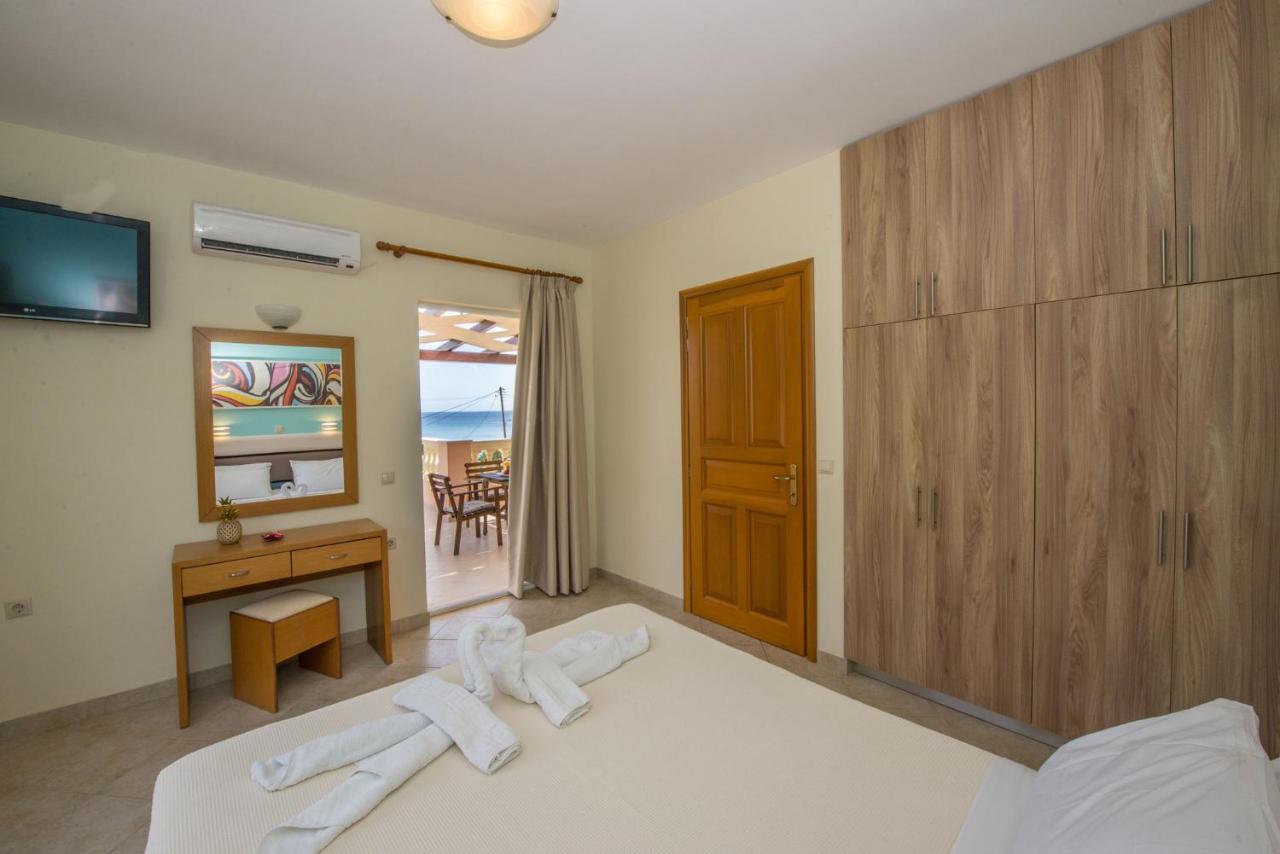 Villas Porto Odysseas Afionas Corfu מראה חיצוני תמונה